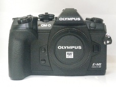 OM-D E-M1 III