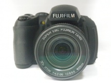 ファインピクスHS20EXR