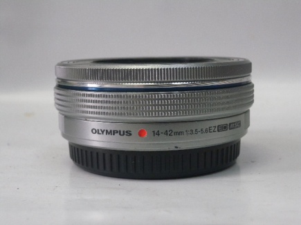 MズイコーD14-42mmF3.5-5.6EZ