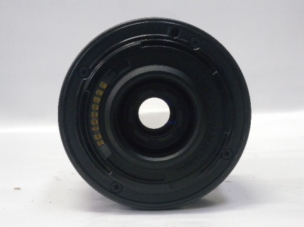 EF-Mマクロ28mmF3.5ISstm