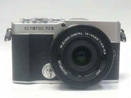 ペンE-P7 MズイコーD14-42EZ